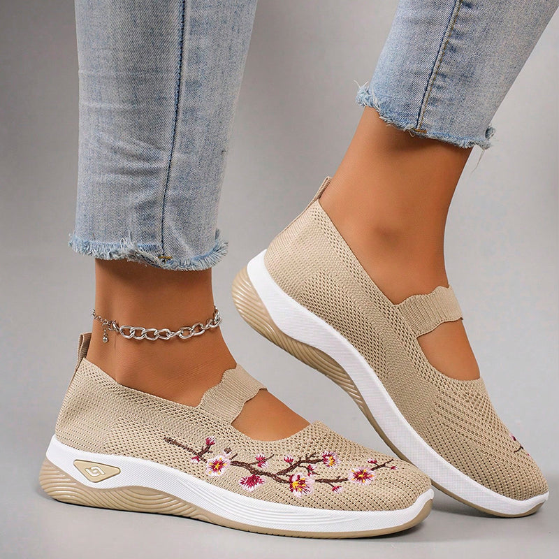 🔥Last Day Promotion 80% OFF - Women's Casual Breathable Slip On Orthopaedic Walking Shoes