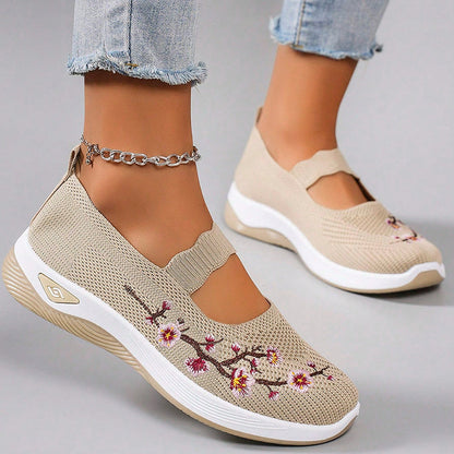 🔥Last Day Promotion 80% OFF - Women's Casual Breathable Slip On Orthopaedic Walking Shoes